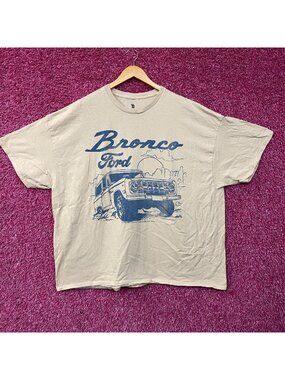 Junk Food Clothing Ford Bronco Vintage Graphic Tee B/C
